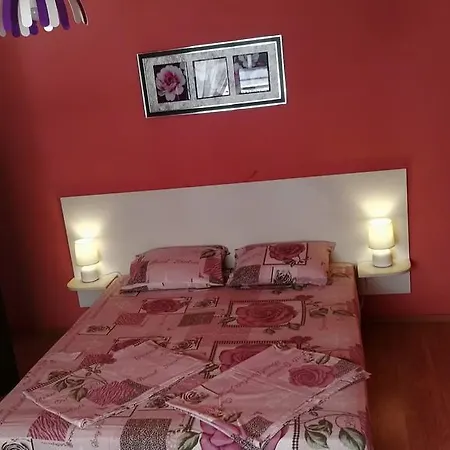 Apartment Kiril & Metodii *